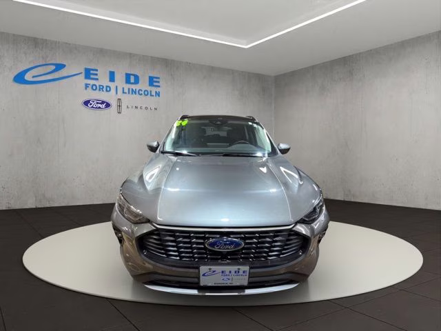 2024 Carbonized Gray Metallic Ford Escape Platinum AWD SUV