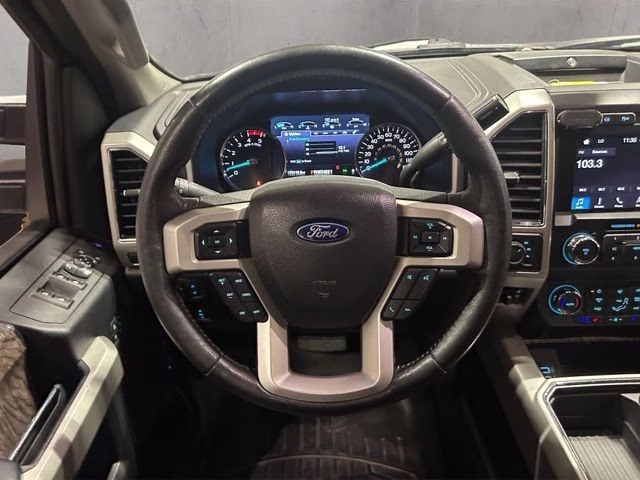 2019 Ruby Red Metallic Tinted Clearcoat Ford Super Duty F-350 SRW Lariat 4X4 Truck