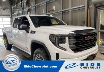 2022 Summit White GMC Sierra 1500 AT4 4X4 Truck
