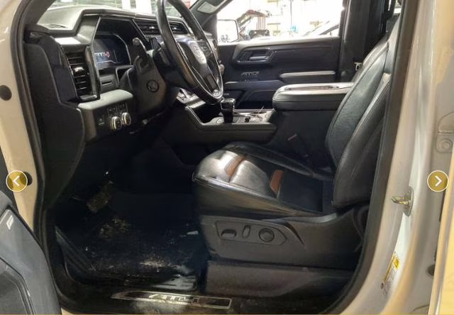 2022 Summit White GMC Sierra 1500 AT4 4X4 Truck