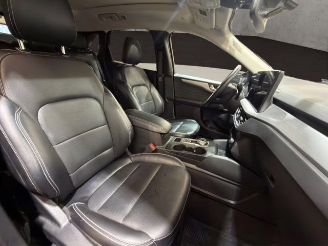 2024 Carbonized Gray Metallic Ford Escape Platinum AWD SUV