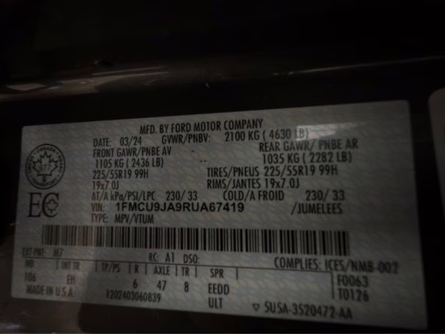 2024 Carbonized Gray Metallic Ford Escape Platinum AWD SUV