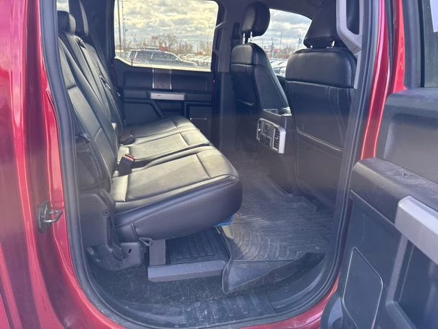 2019 Ruby Red Metallic Tinted Clearcoat Ford Super Duty F-350 SRW Lariat 4X4 Truck
