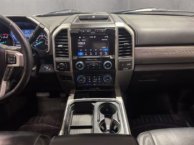 2019 Ruby Red Metallic Tinted Clearcoat Ford Super Duty F-350 SRW Lariat 4X4 Truck