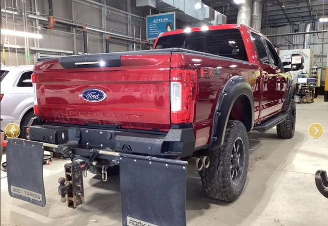 2019 Ruby Red Metallic Tinted Clearcoat Ford Super Duty F-350 SRW Lariat 4X4 Truck