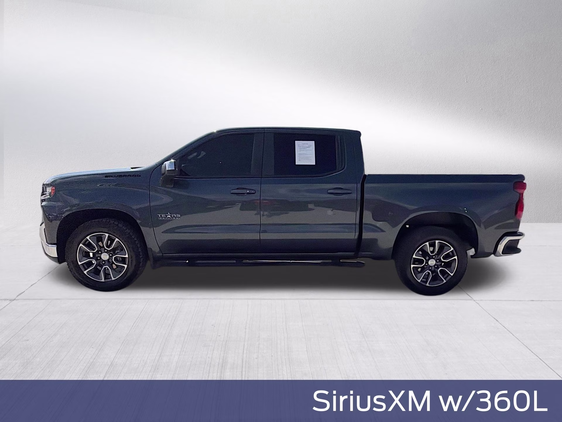 2021 Shadow Gray Metallic Chevrolet Silverado 1500 LT RWD Truck