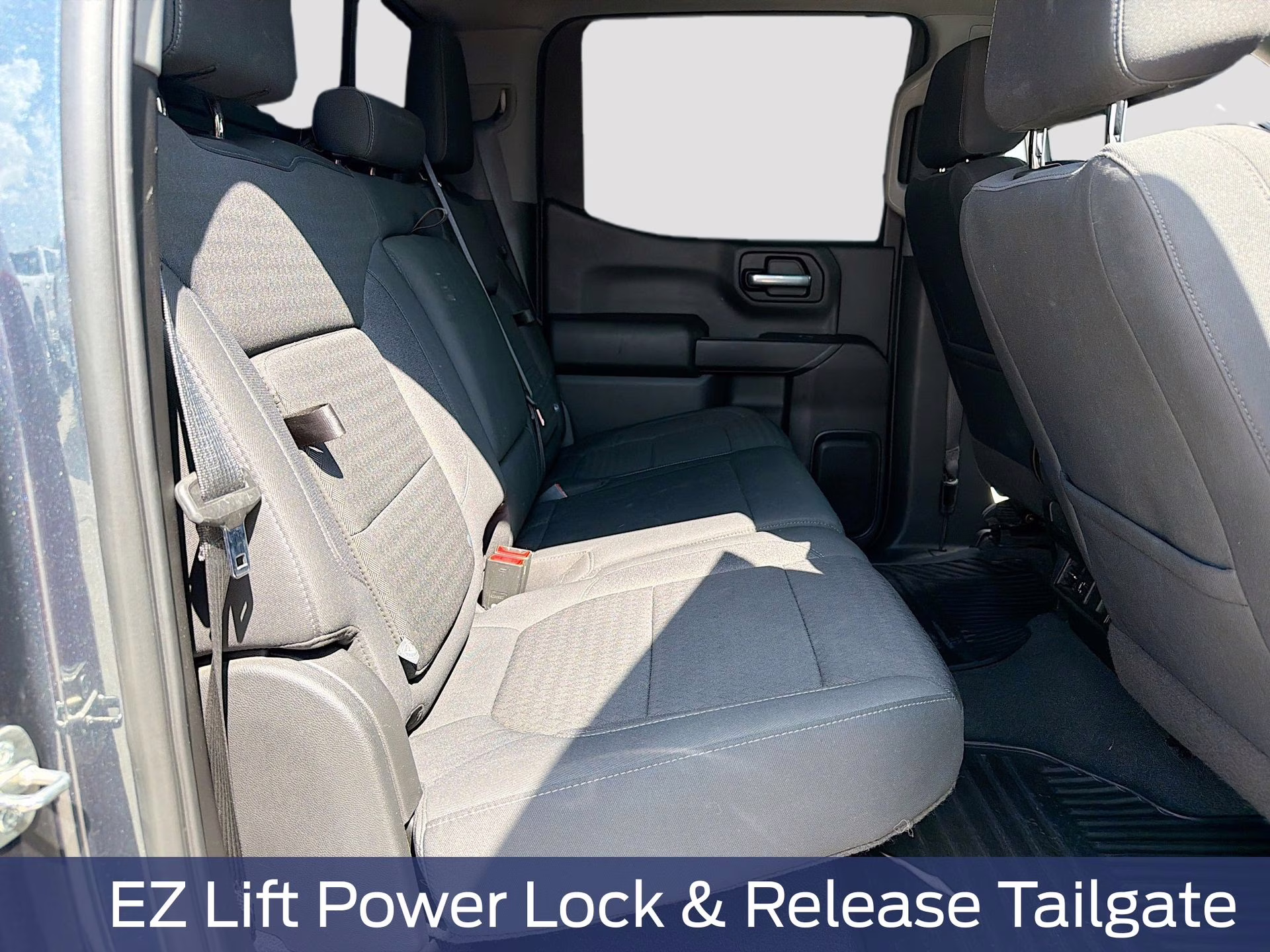 2021 Shadow Gray Metallic Chevrolet Silverado 1500 LT RWD Truck
