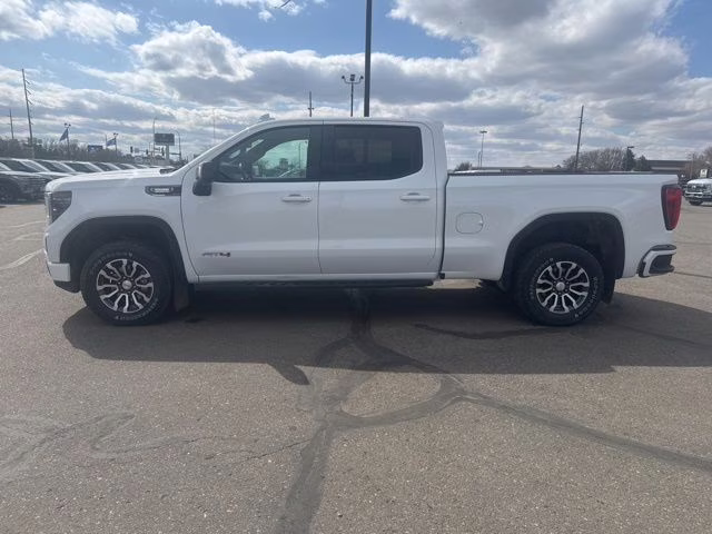 2022 Summit White GMC Sierra 1500 AT4 4X4 Truck