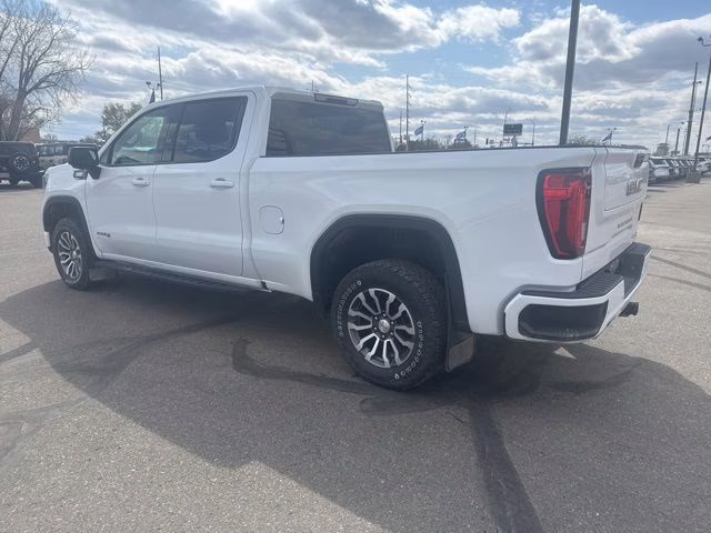 2022 Summit White GMC Sierra 1500 AT4 4X4 Truck