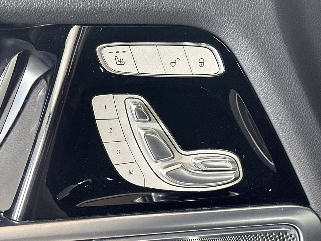 2023 Polar White Mercedes-Benz G-Class G 550 AWD SUV