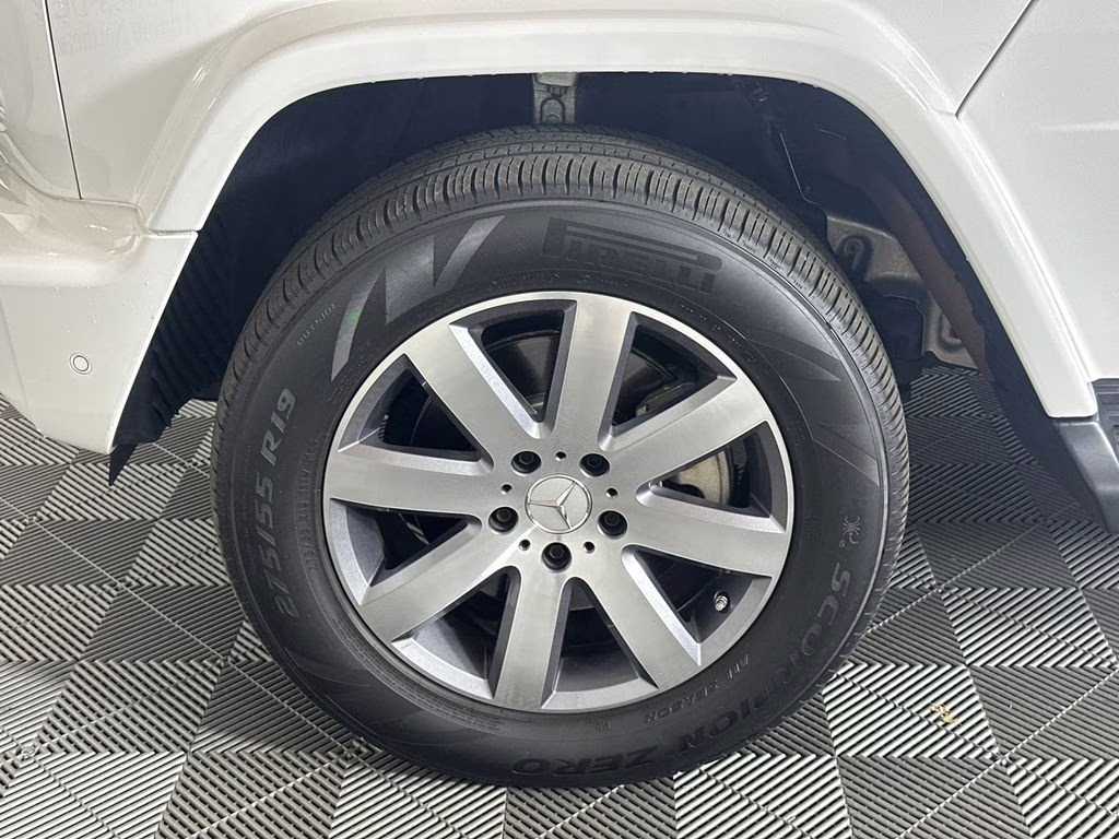 2023 Polar White Mercedes-Benz G-Class G 550 AWD SUV
