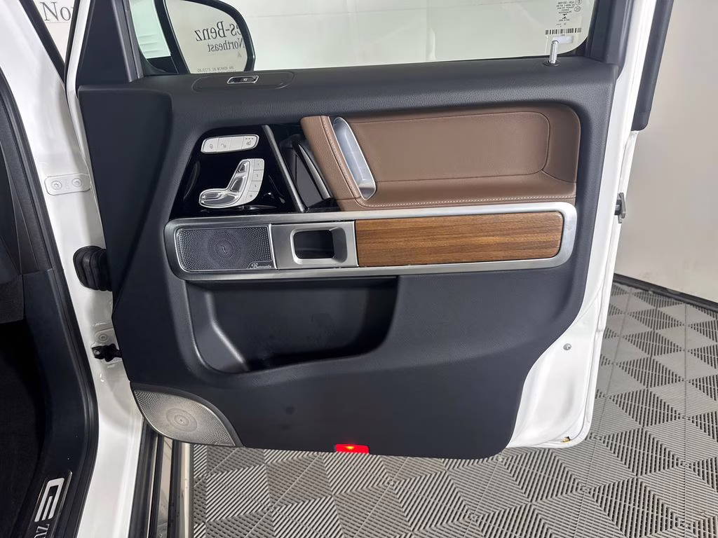 2023 Polar White Mercedes-Benz G-Class G 550 AWD SUV
