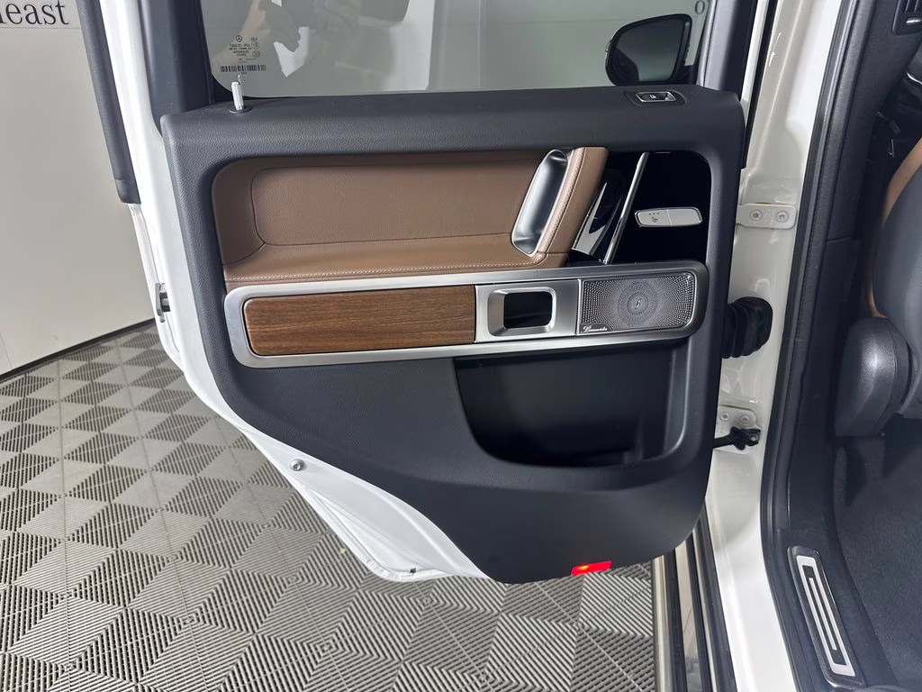 2023 Polar White Mercedes-Benz G-Class G 550 AWD SUV