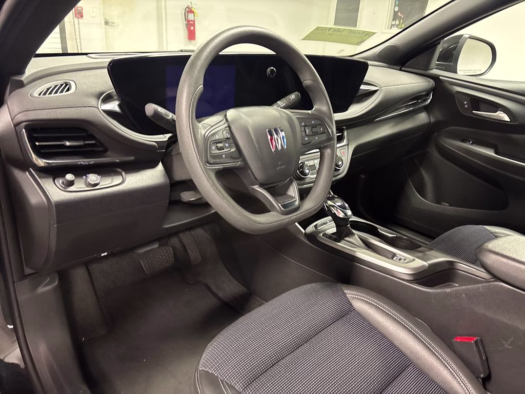 2025 Ebony Twilight Metallic Buick Envista Preferred FWD SUV