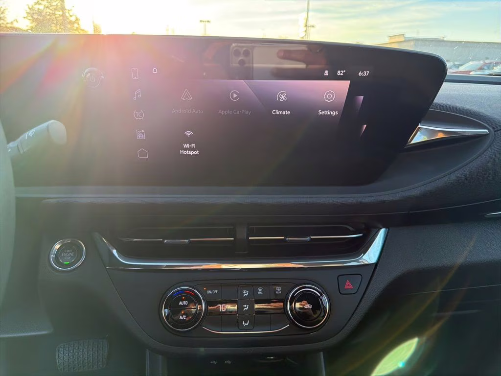 2025 Ebony Twilight Metallic Buick Envista Preferred FWD SUV