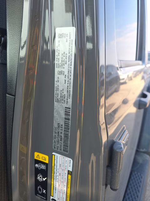 2022 Sting-Gray Clearcoat Jeep Gladiator Mojave 4X4 Truck