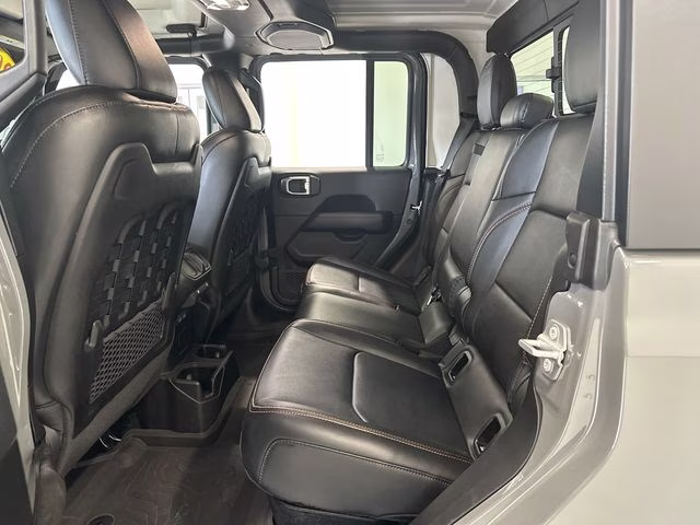 2022 Sting-Gray Clearcoat Jeep Gladiator Mojave 4X4 Truck