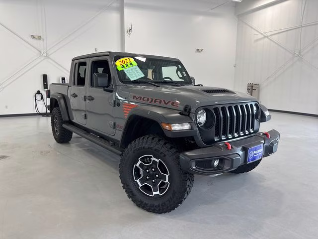 2022 Sting-Gray Clearcoat Jeep Gladiator Mojave 4X4 Truck