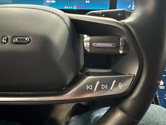 2022 Cosmos Silver Lucid Air Grand Touring AWD Sedan