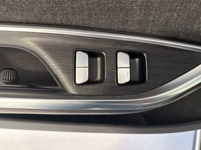 2022 Cosmos Silver Lucid Air Grand Touring AWD Sedan