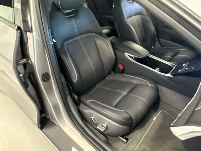 2022 Cosmos Silver Lucid Air Grand Touring AWD Sedan