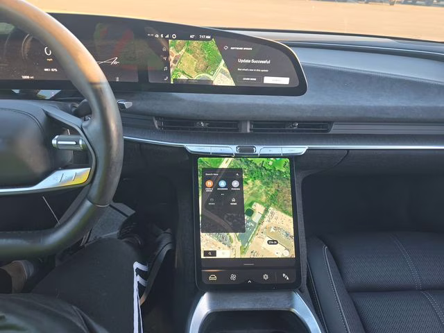 2022 Cosmos Silver Lucid Air Grand Touring AWD Sedan