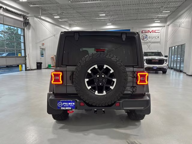 2024 Granite Crystal Metallic Clearcoat Jeep Wrangler Rubicon 4X4 SUV