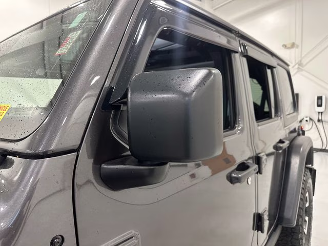 2024 Granite Crystal Metallic Clearcoat Jeep Wrangler Rubicon 4X4 SUV