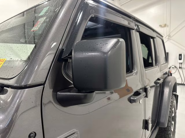 2024 Granite Crystal Metallic Clearcoat Jeep Wrangler Rubicon 4X4 SUV