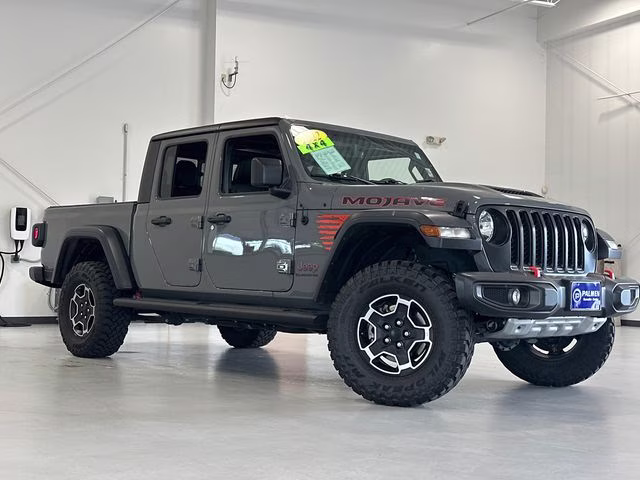 2022 Sting-Gray Clearcoat Jeep Gladiator Mojave 4X4 Truck