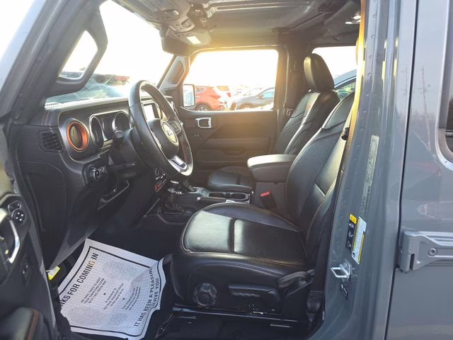 2022 Sting-Gray Clearcoat Jeep Gladiator Mojave 4X4 Truck