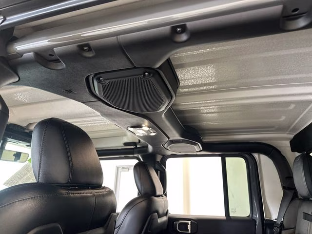 2022 Sting-Gray Clearcoat Jeep Gladiator Mojave 4X4 Truck