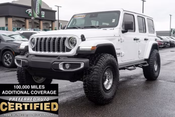 2024 Bright White Clearcoat Jeep Wrangler Sahara 4X4 SUV