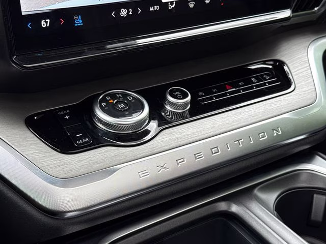 2026 Silver Ford Expedition Platinum 4X4 SUV