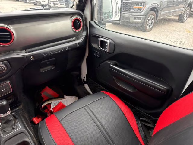 2019 Bright White Clearcoat Jeep Wrangler Unlimited Sport S 4X4 SUV
