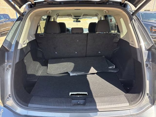 2024 Gun Metallic Nissan Rogue SV FWD SUV