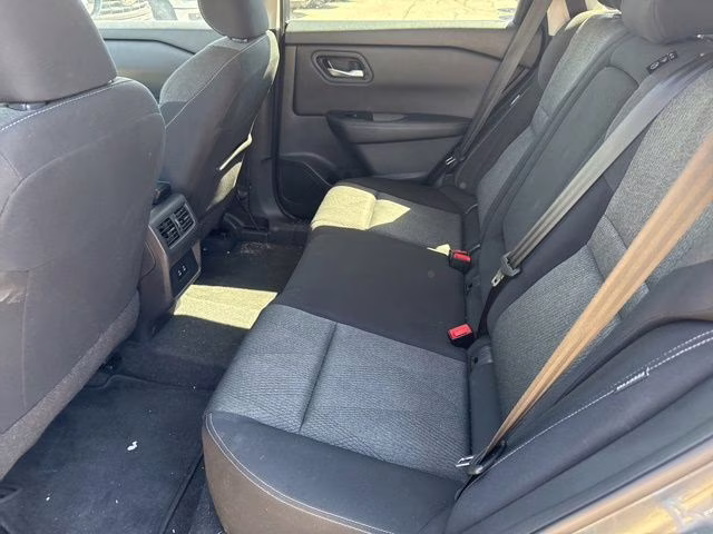 2024 Gun Metallic Nissan Rogue SV FWD SUV