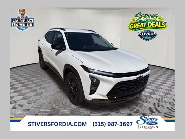 2025 Summit White Chevrolet Trax ACTIV FWD SUV