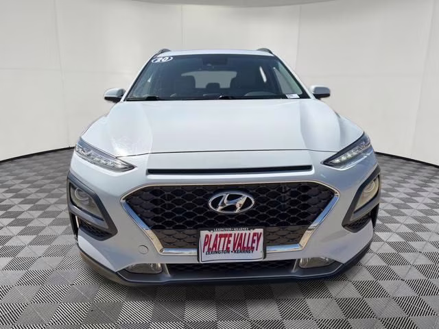 2020 Chalk White Hyundai Kona Limited AWD SUV