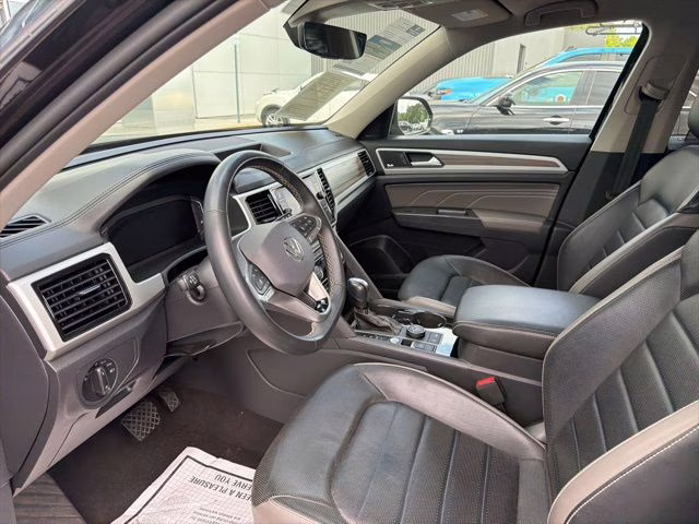 2021 Deep Black Pearl Volkswagen Atlas SEL Premium AWD SUV