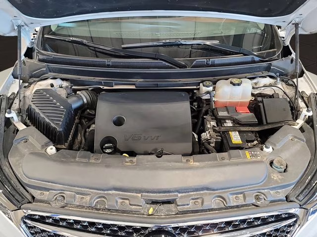 2019 White Frost Tricoat Buick Enclave Avenir AWD SUV