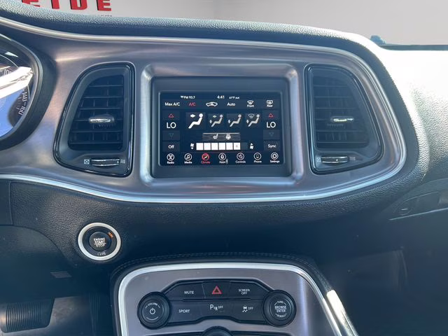 2019 Pitch Black Clearcoat Dodge Challenger R/T RWD Coupe