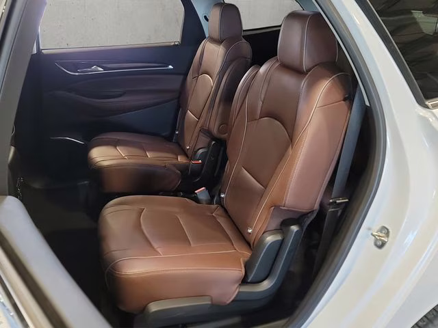 2019 White Frost Tricoat Buick Enclave Avenir AWD SUV