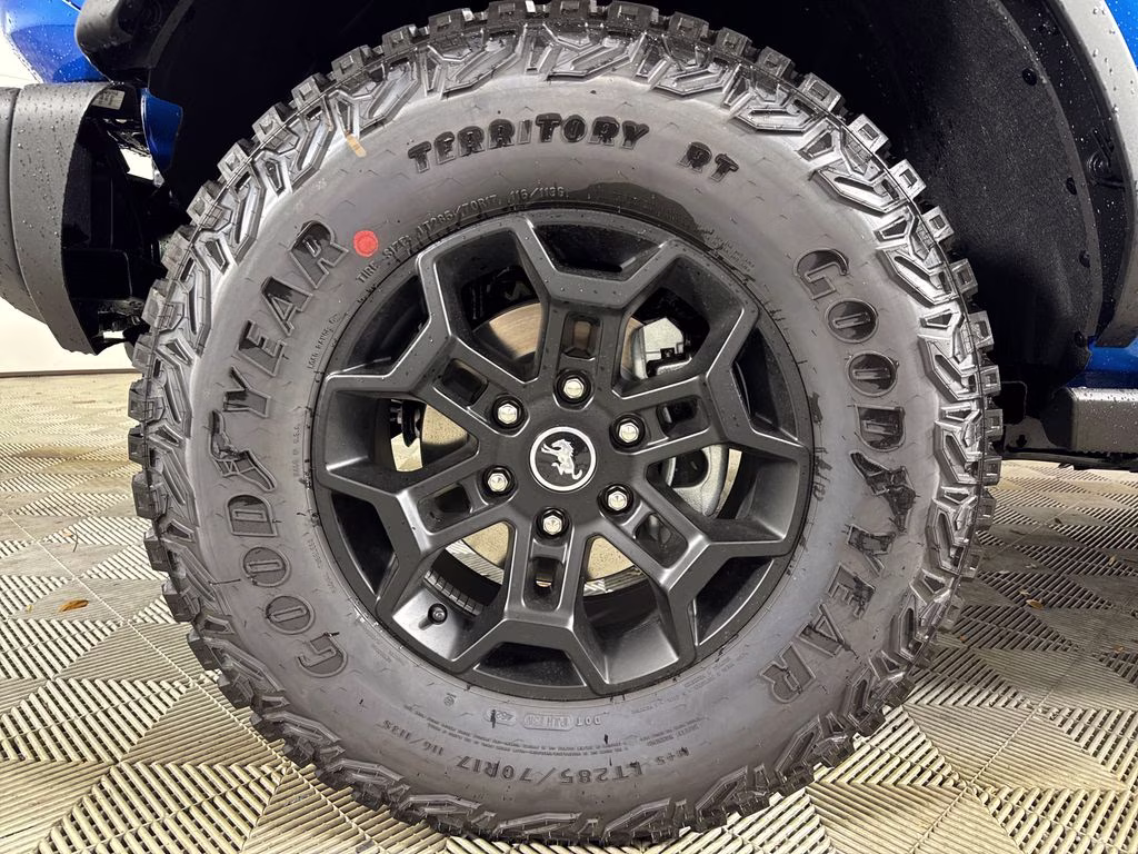 2026 Velocity Blue Metallic Ford Bronco Badlands 4X4 SUV
