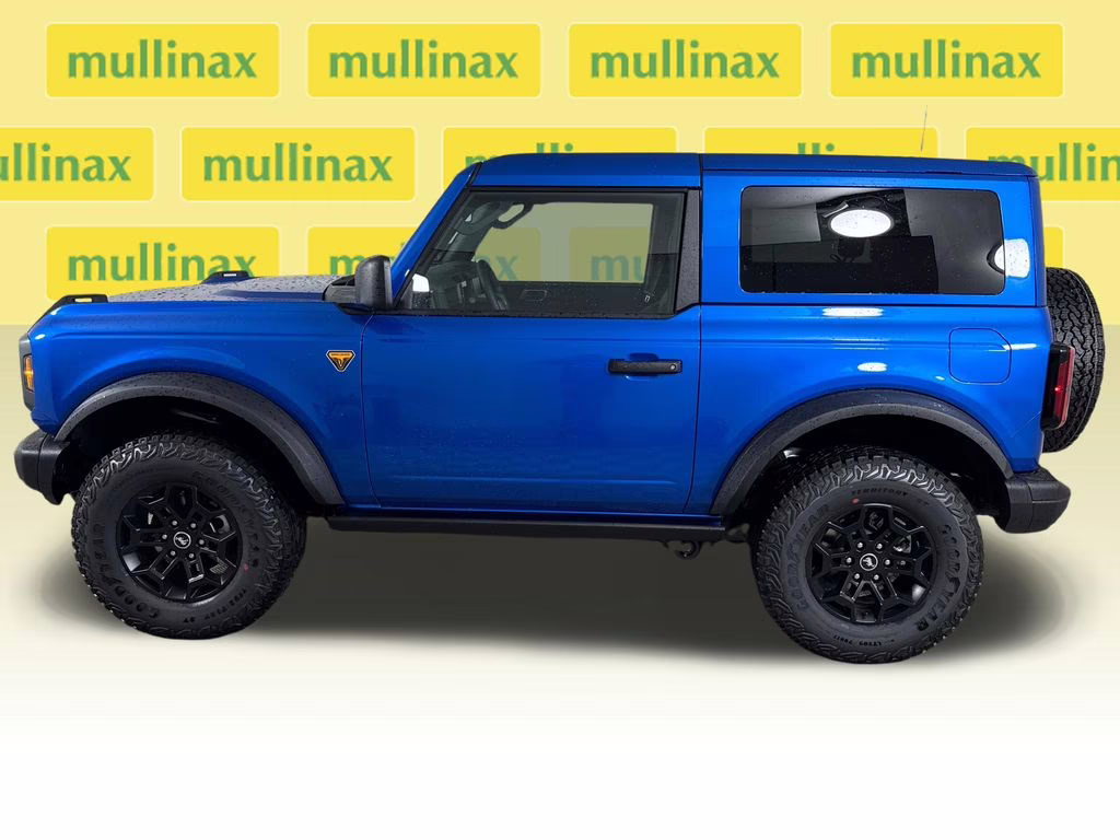 2026 Velocity Blue Metallic Ford Bronco Badlands 4X4 SUV