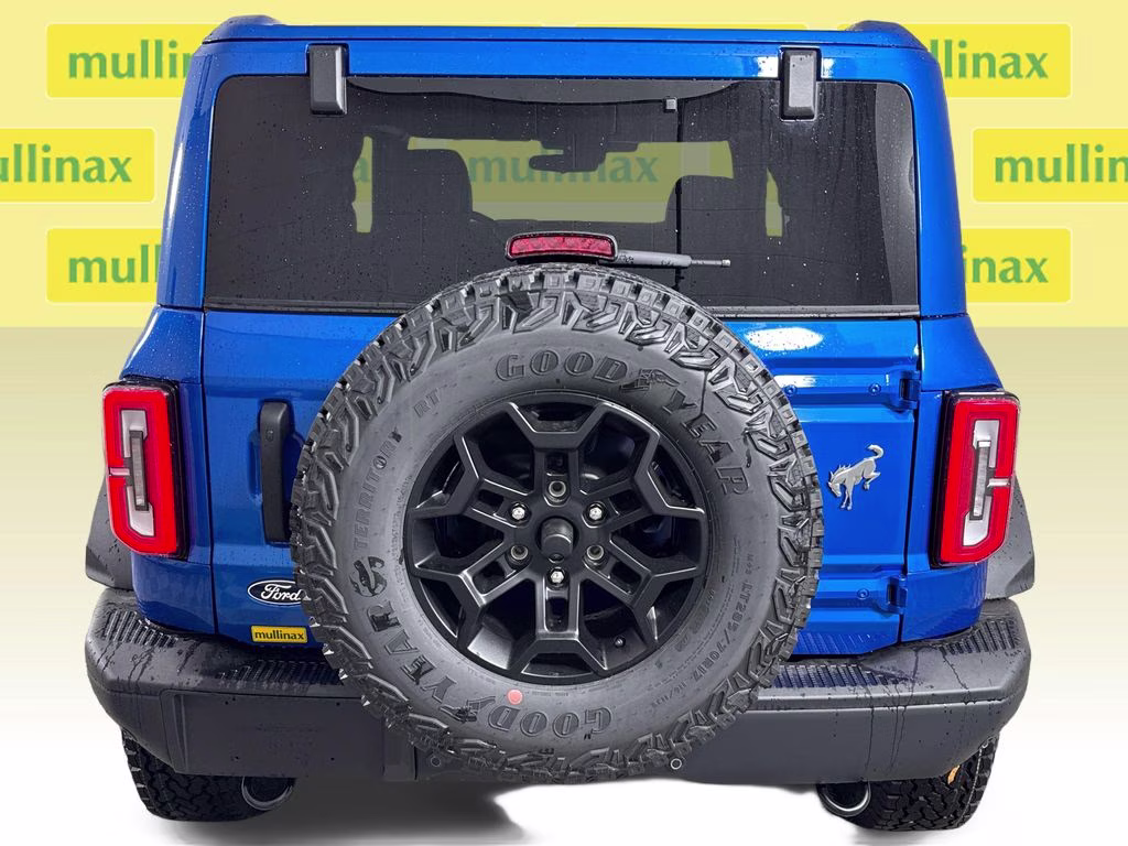 2026 Velocity Blue Metallic Ford Bronco Badlands 4X4 SUV
