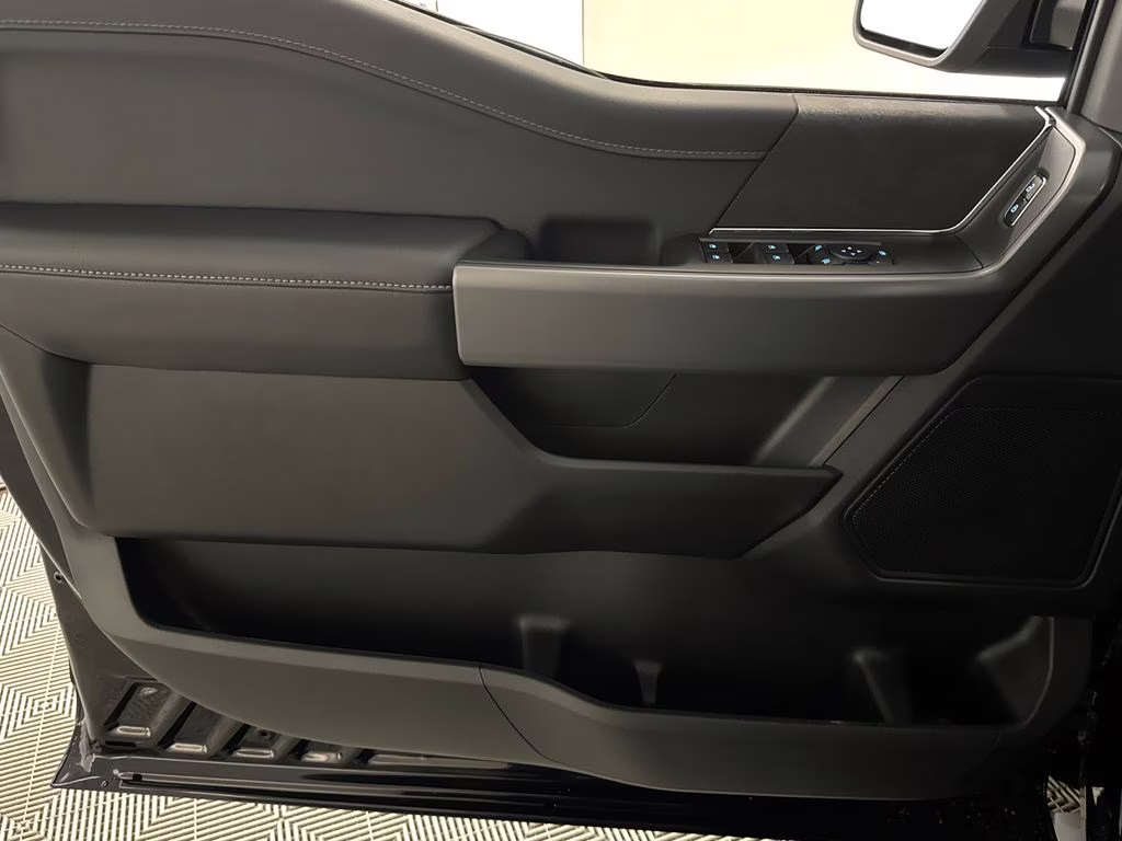 2026 Antimatter Blue Metallic Ford F-150 XLT 4X4 Truck