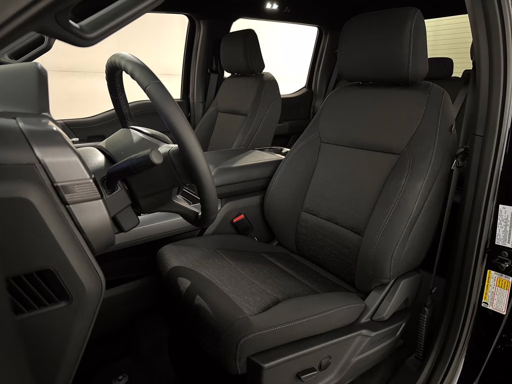 2026 Antimatter Blue Metallic Ford F-150 XLT 4X4 Truck