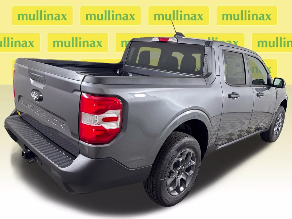 2026 Carbonized Gray Metallic Ford Maverick XLT FWD Truck