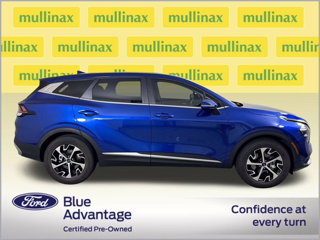 2023 Sapphire Blue Kia Sportage EX FWD SUV